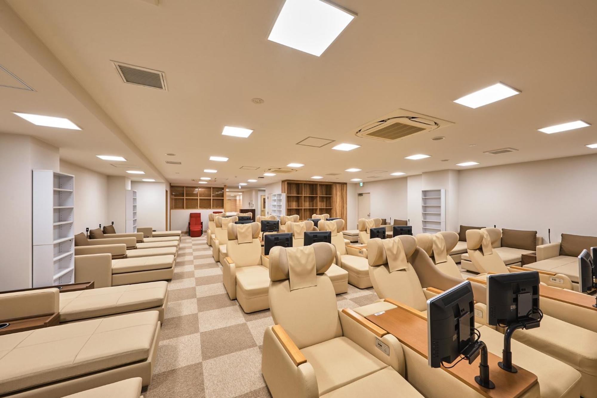 Sauna & Capsule Hotel Rumor Plaza Kyoto Eksteriør billede